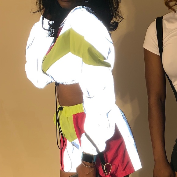 Reflective Set - Picture 3 of 3